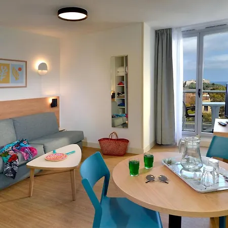 Apart-hotel Resideal 4*