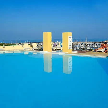 Residéal Aparthotel 4*